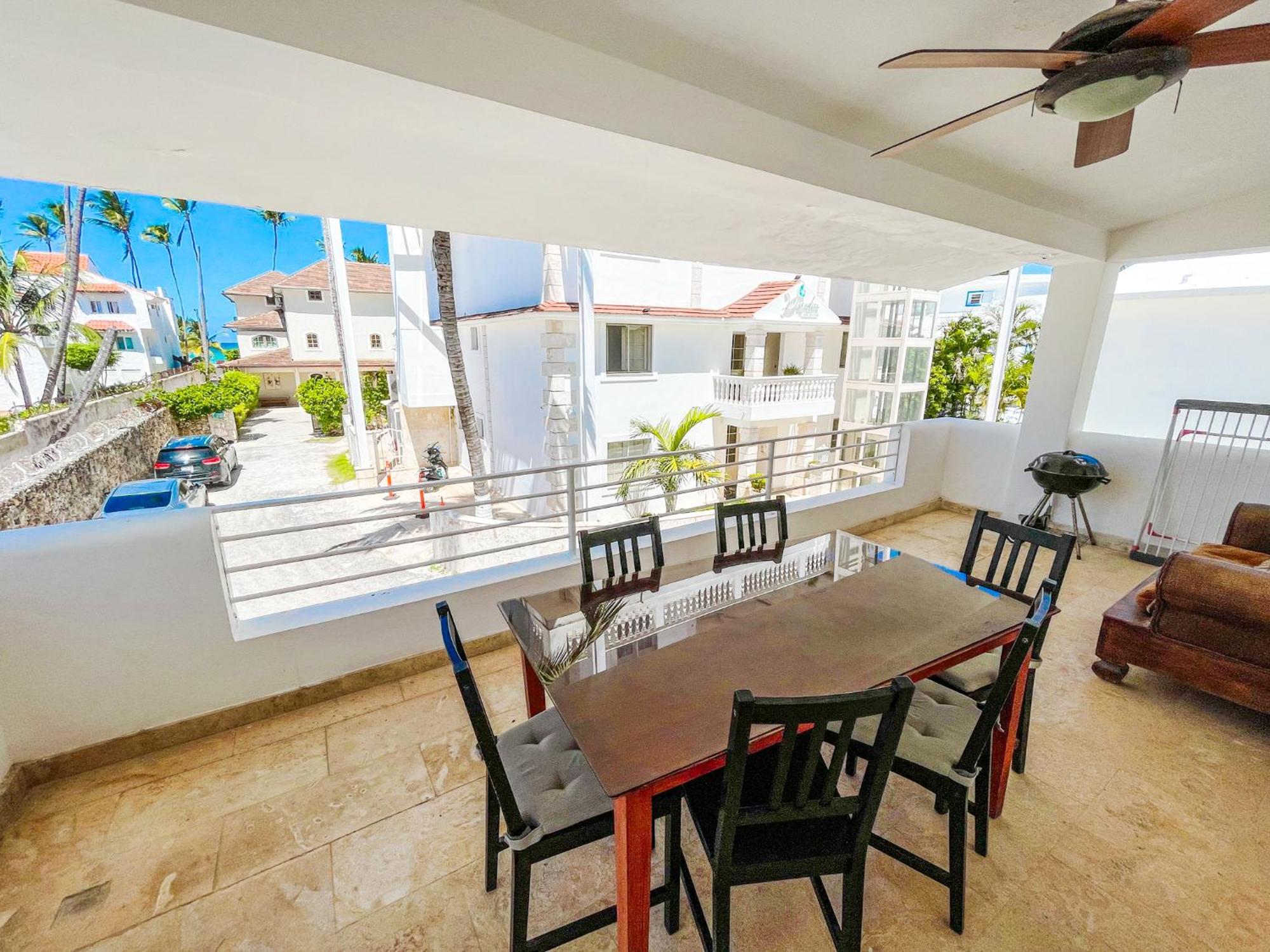 Caribbean Paradise Ocean Breeze Hotel With View Los Corales Bbq Wifi Beach Club & Spa Punta Cana Exterior photo