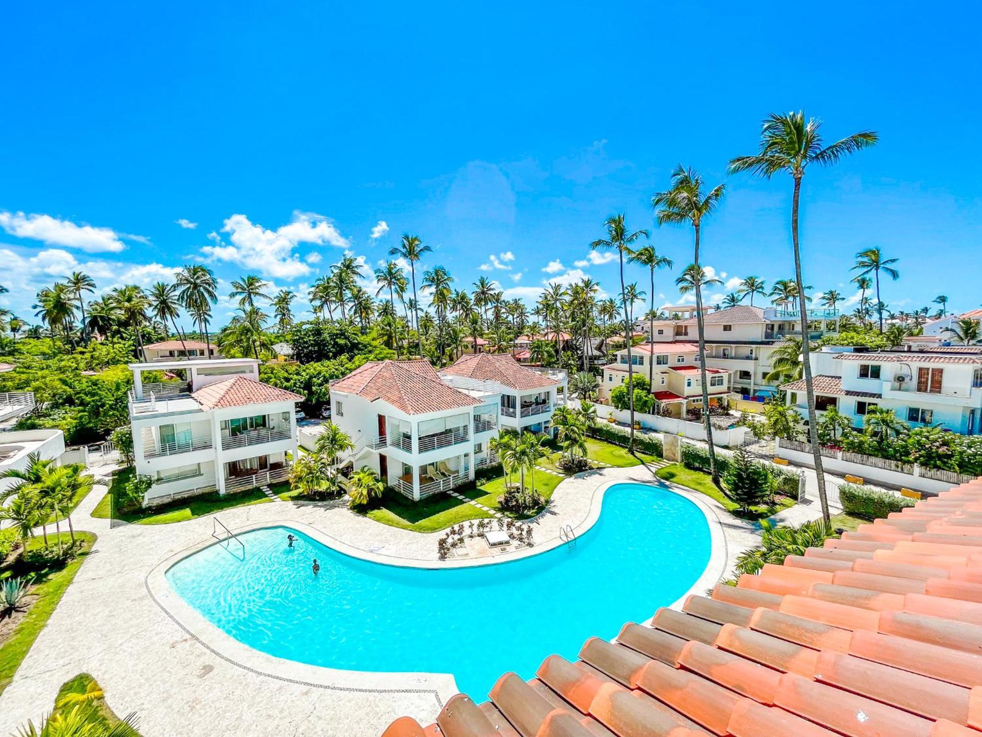 Caribbean Paradise Ocean Breeze Hotel With View Los Corales Bbq Wifi Beach Club & Spa Punta Cana Exterior photo